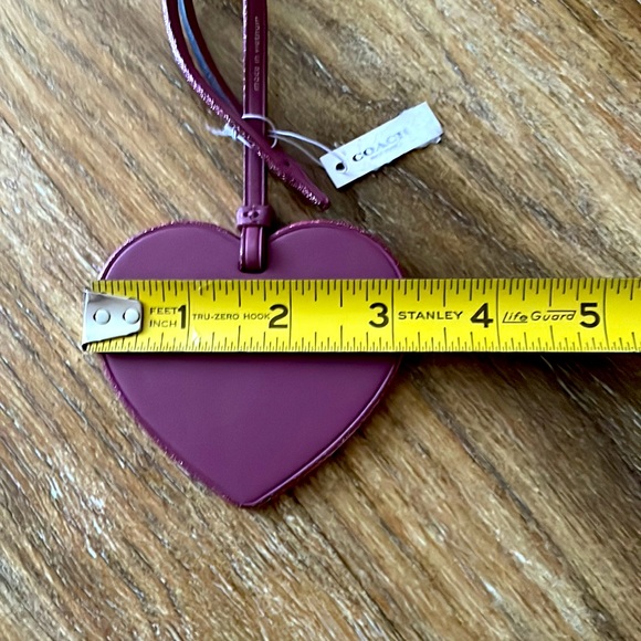 Coach Leather Primrose Heart Bag Charm NWT - Picture 7 of 8